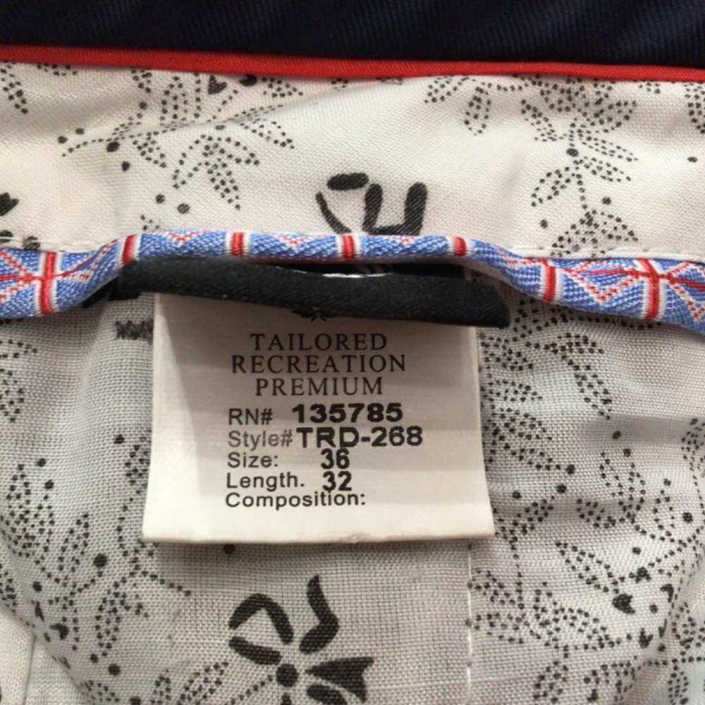 T R premium men’s slacks size 36/32. Great looking slacks, excellent shape. - Picture 7 of 10